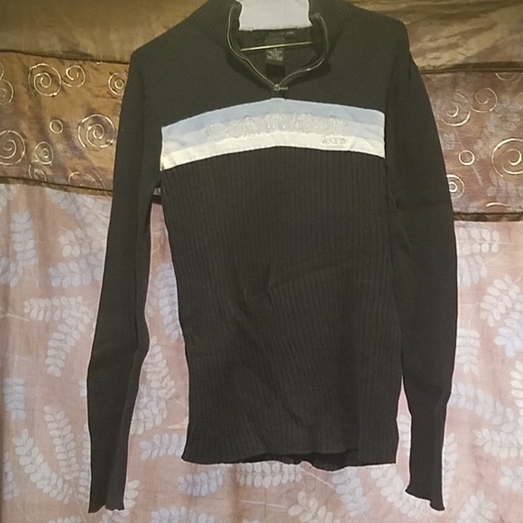 Sweater - Picture 2 of 2